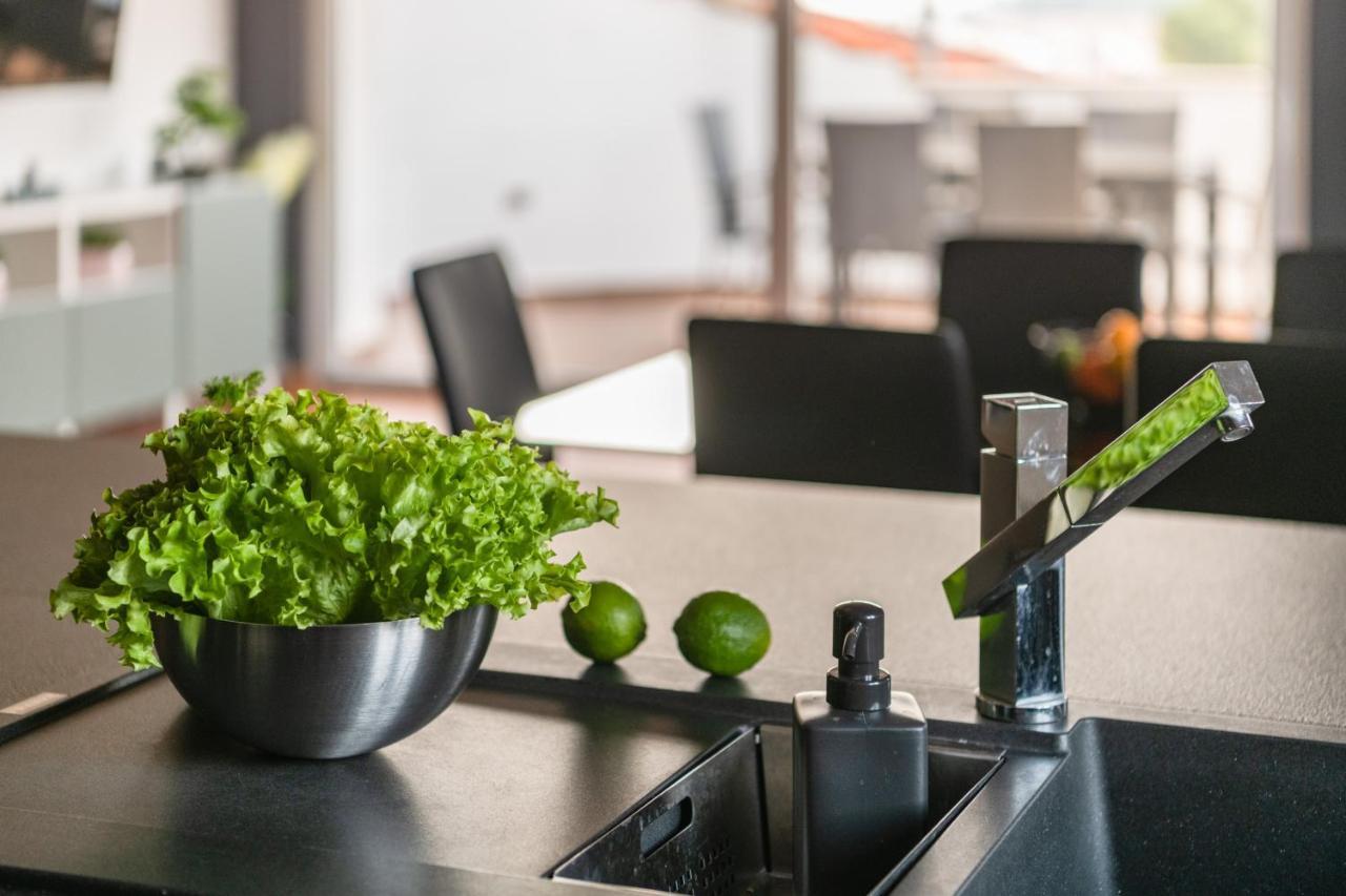 Apartment Rooftop พูลา ภายนอก รูปภาพ